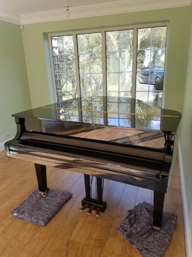 Grand piano packing and removal
